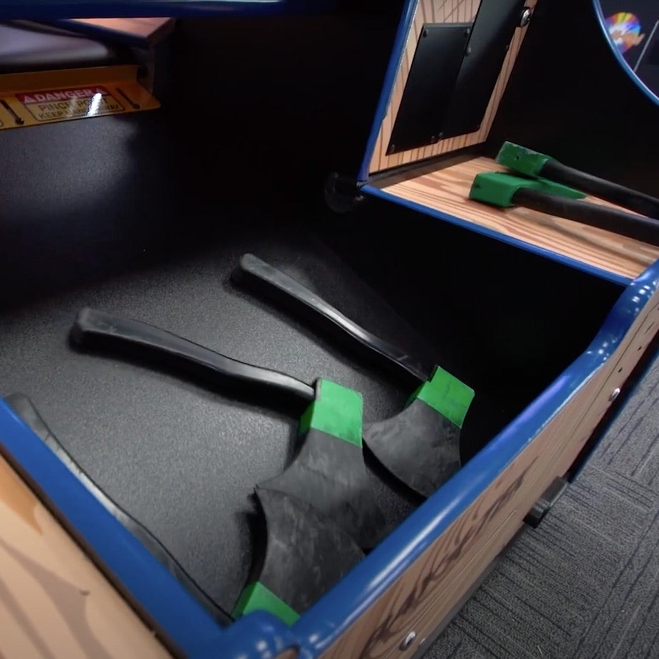 Axe Master Throwing Arcade Machine