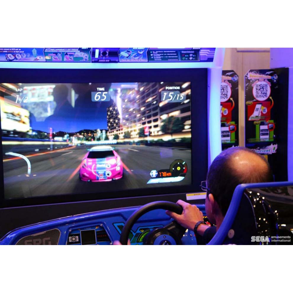 Storm Racer G Motion Racing Arcade Machine by Sega Arcade