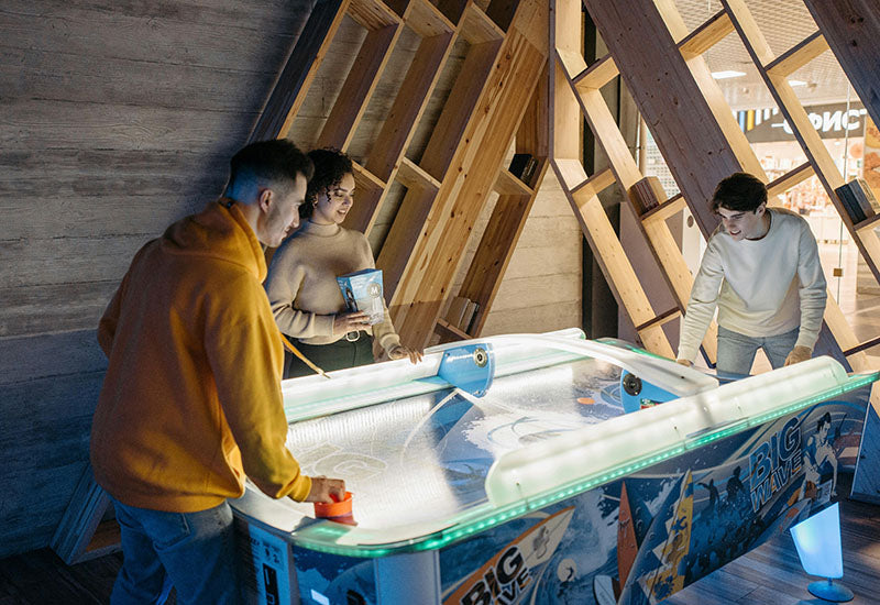 Arcade Gaming: A Social Experience of the Past and Present